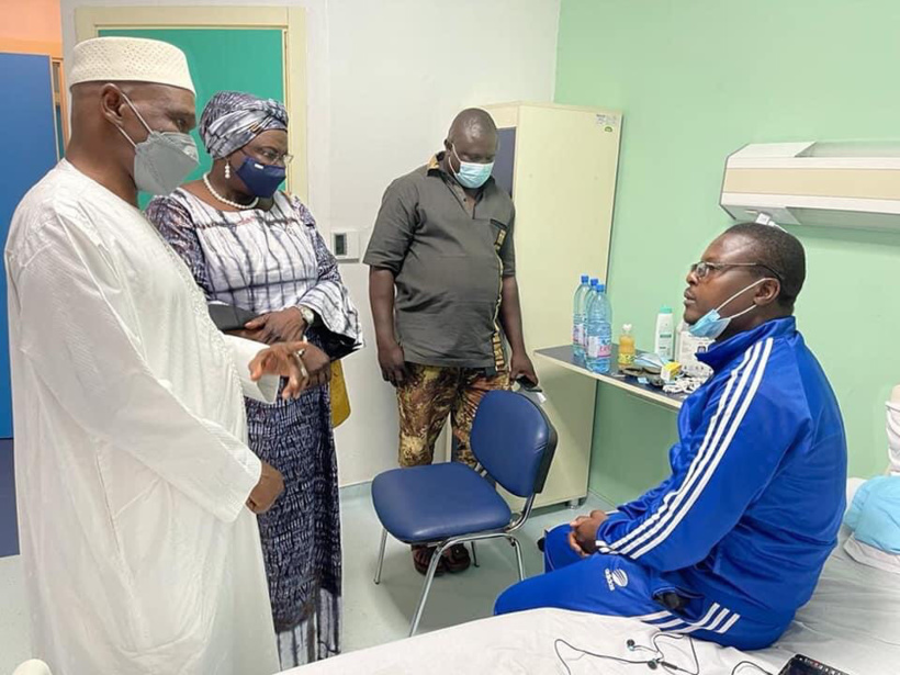 Mali : l'ambassadrice du Tchad au chevet des soldats blessés Mali : l'ambassadrice du Tchad au chevet des soldats blessés