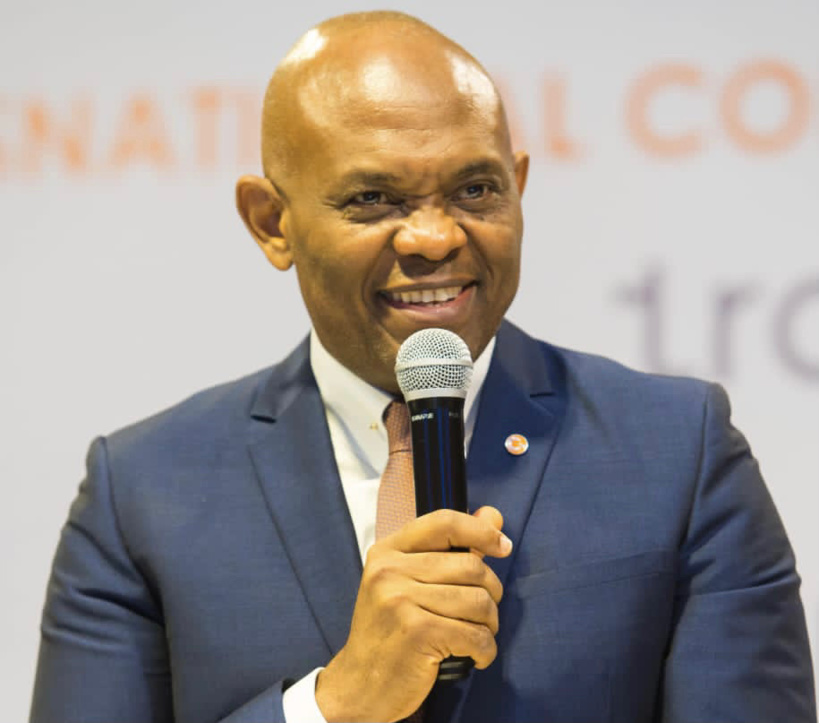 Elumelu : Le mécontentement des jeunes est une bombe à retardement pour l'Afrique Elumelu : Le mécontentement des jeunes est une bombe à retardement pour l'Afrique