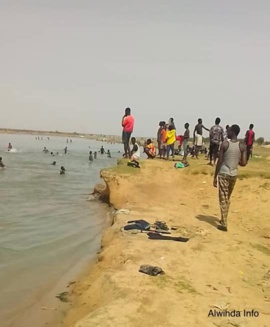 Tchad : La canicule envoie les N’Djamenois au fleuve Chari Tchad : La canicule envoie les N’Djamenois au fleuve Chari