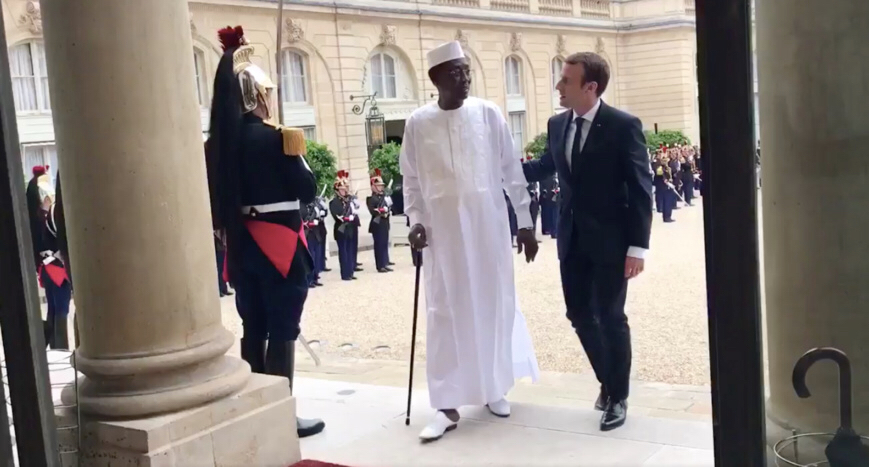 Décès d'Idriss Deby : la France "perd un ami courageux"