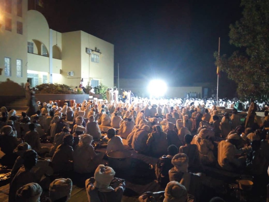 Tchad : la province du Ouaddaï rend hommage au président Idriss Deby Tchad : la province du Ouaddaï rend hommage au président Idriss Deby