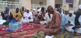 Tchad : Le "Sous Manguier" a organisé une prière à la mémoire d'Idriss Deby Tchad : Le "Sous Manguier" a organisé une prière à la mémoire d'Idriss Deby