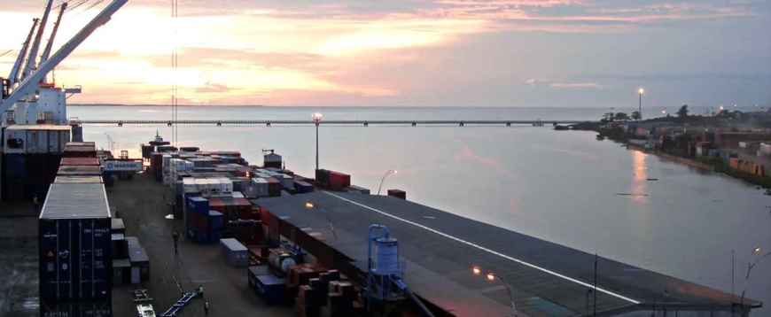 Côte d’Ivoire : ménages vulnérables et petits commerçants bénéficient d'un appui budgétaire. © Afdb Côte d’Ivoire : ménages vulnérables et petits commerçants bénéficient d'un appui budgétaire. © Afdb