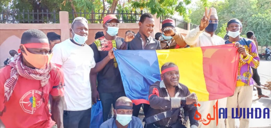Tchad : retrait du corps d'un jeune manifestant à la morgue de N'Djamena Tchad : retrait du corps d'un jeune manifestant à la morgue de N'Djamena
