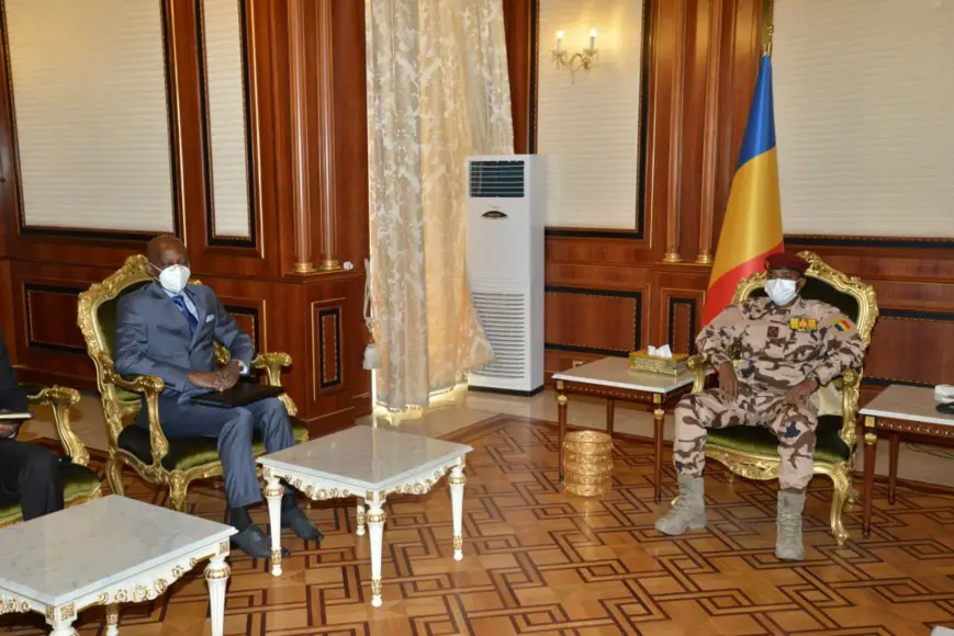 Tchad : le chef de la diplomatie togolaise à nouveau reçu au Palais présidentiel. © PR