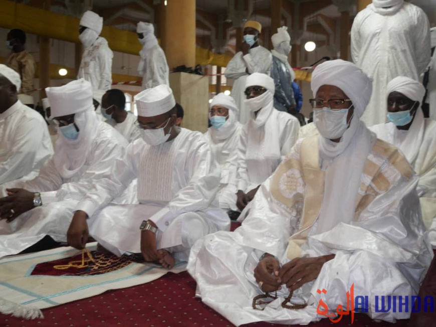 Tchad - Prière de l'Aïd El-Fitr : un appel à l'unité et à l'amour de la patrie Tchad - Prière de l'Aïd El-Fitr : un appel à l'unité et à l'amour de la patrie