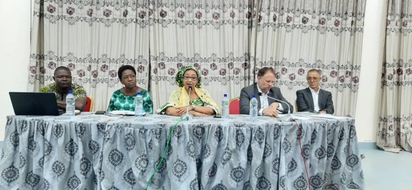 Tchad : l'écrivaine engagée Djaïli Amal Amadou à coeur ouvert avec la jeunesse Tchad : l'écrivaine engagée Djaïli Amal Amadou à coeur ouvert avec la jeunesse