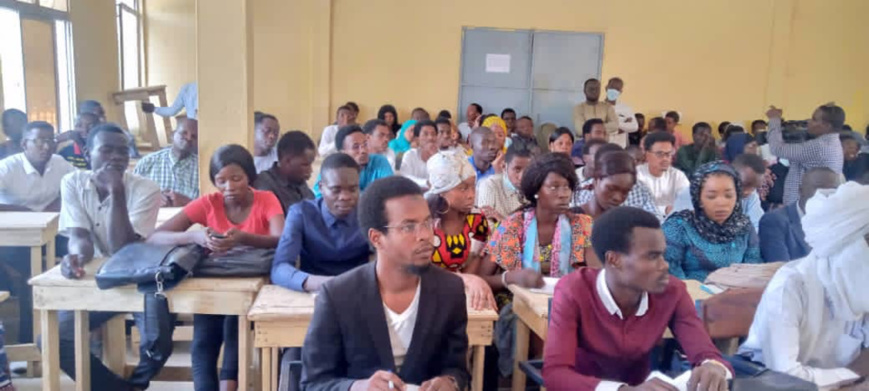 Tchad : une campagne de sensibilisation sur les réseaux sociaux lancée à Ndjamena Tchad : une campagne de sensibilisation sur les réseaux sociaux lancée à Ndjamena
