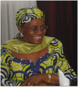 Cameroun : le Pr Catherine Abena Ondoa dénonce les violences faites aux femmes