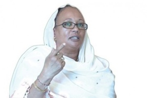 Tchad : L'épouse de Habré écrit à Macky Sall le président du Sénégal Tchad : L'épouse de Habré écrit à Macky Sall le président du Sénégal