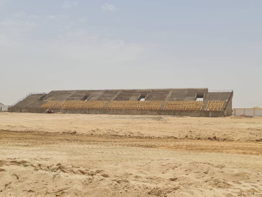 تشاد: مندوب الشباب والرياضة يقوم بجولة داخل الملعب الرياضي لبلتن تشاد: مندوب الشباب والرياضة يقوم بجولة داخل الملعب الرياضي لبلتن