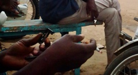 Tchad : la consommation de cigarette dans les lieux publics préoccupe Tchad : la consommation de cigarette dans les lieux publics préoccupe