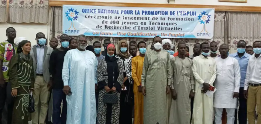 Tchad : l'ONAPE forme les jeunes à la recherche virtuelle d'emploi