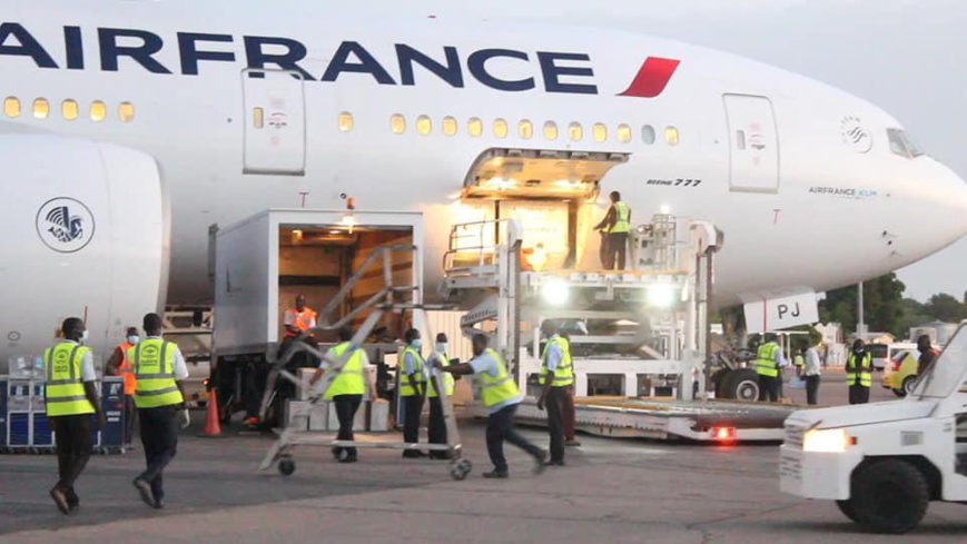 Tchad : réception de 100 620 doses de vaccins anti-Covid dans le cadre du COVAX Tchad : réception de 100 620 doses de vaccins anti-Covid dans le cadre du COVAX