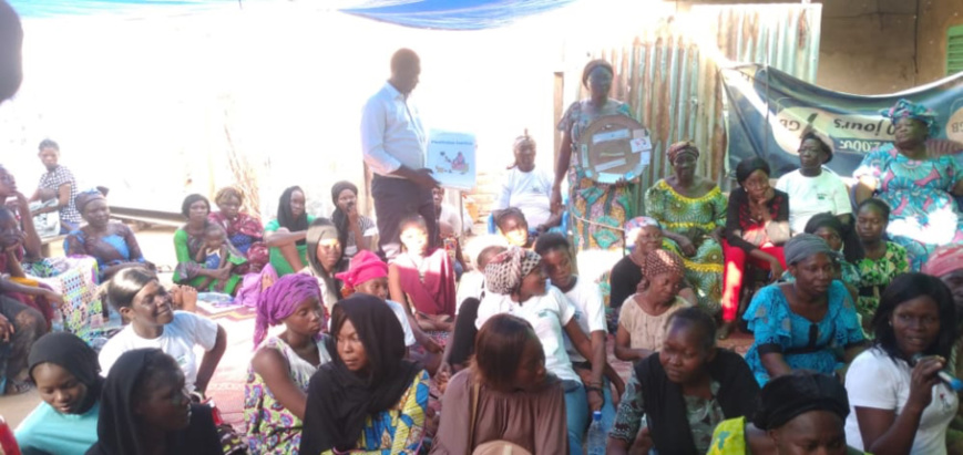 N'Djamena : les filles et femmes de Chagoua découvrent la planification familiale N'Djamena : les filles et femmes de Chagoua découvrent la planification familiale