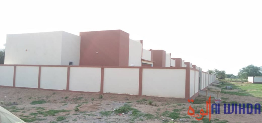 Tchad : Dago Yacoub et son successeur inspectent les chantiers à Mongo Tchad : Dago Yacoub et son successeur inspectent les chantiers à Mongo