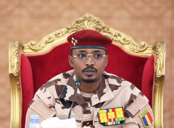 Président CMT : les rebelles doivent "déposer les armes" pour "espérer participer au débat démocratique" Président CMT : les rebelles doivent "déposer les armes" pour "espérer participer au débat démocratique"