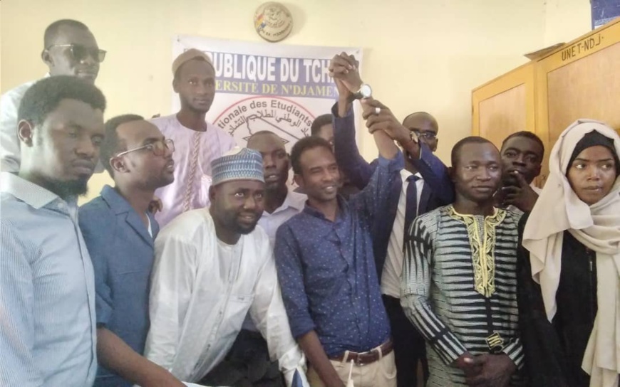 Tchad : Yaya Barkai remplace Barka Pierre à l’UNET, section N’Djamena Tchad : Yaya Barkai remplace Barka Pierre à l’UNET, section N’Djamena