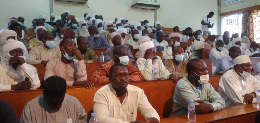 Tchad : les syndicats des opérateurs économiques menacent de grève Tchad : les syndicats des opérateurs économiques menacent de grève