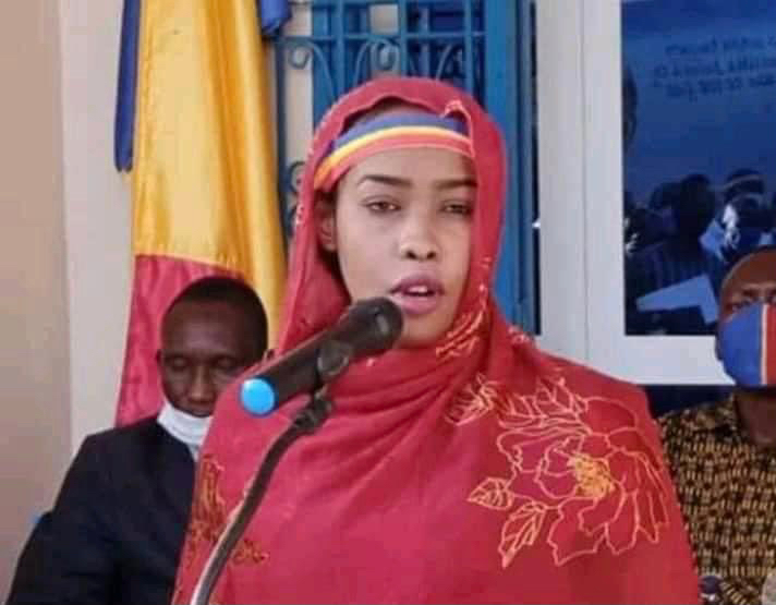 Tchad : Fatimé Soumaïla n'est-elle plus cadre du parti "Les Transformateurs" ? Tchad : Fatimé Soumaïla n'est-elle plus cadre du parti "Les Transformateurs" ?