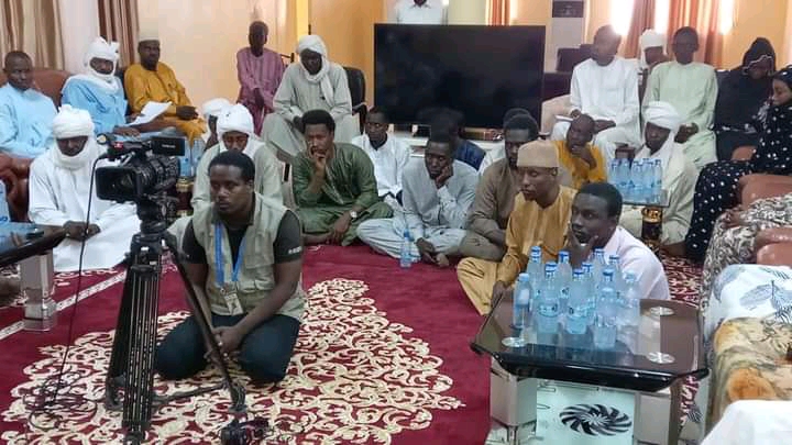 Tchad : le nouveau gouverneur du Kanem a tenu une rencontre avec les jeunes Tchad : le nouveau gouverneur du Kanem a tenu une rencontre avec les jeunes
