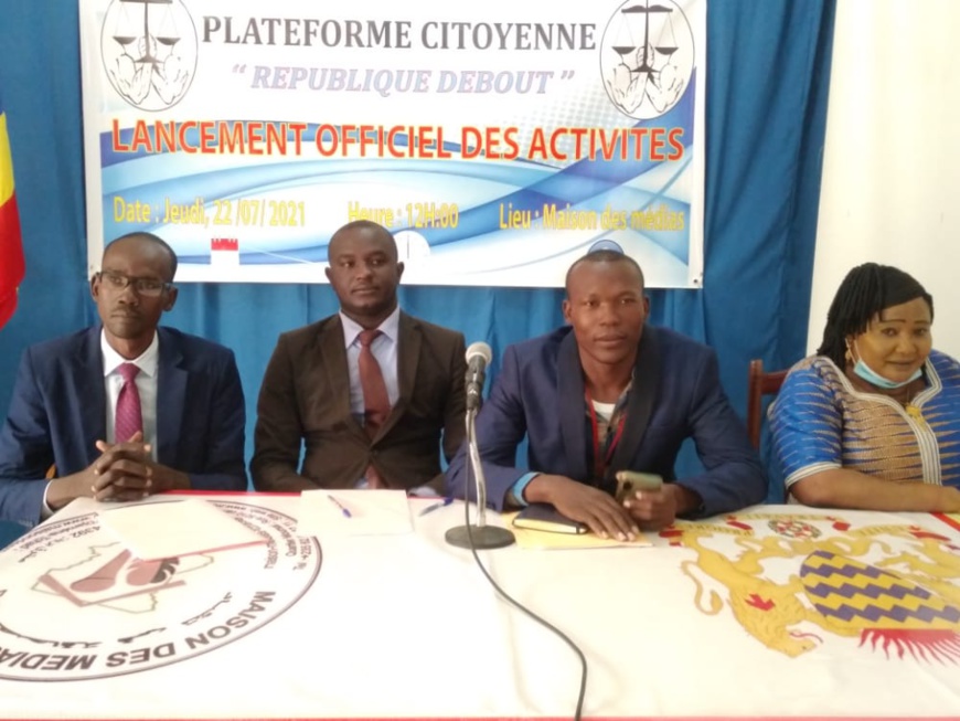 Tchad : la plateforme citoyenne République Debout lance ses activités Tchad : la plateforme citoyenne République Debout lance ses activités