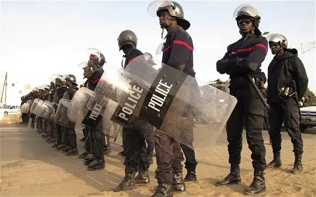 Des policiers sénégalais. Photo: AP Photo / Rukmini Callimachi