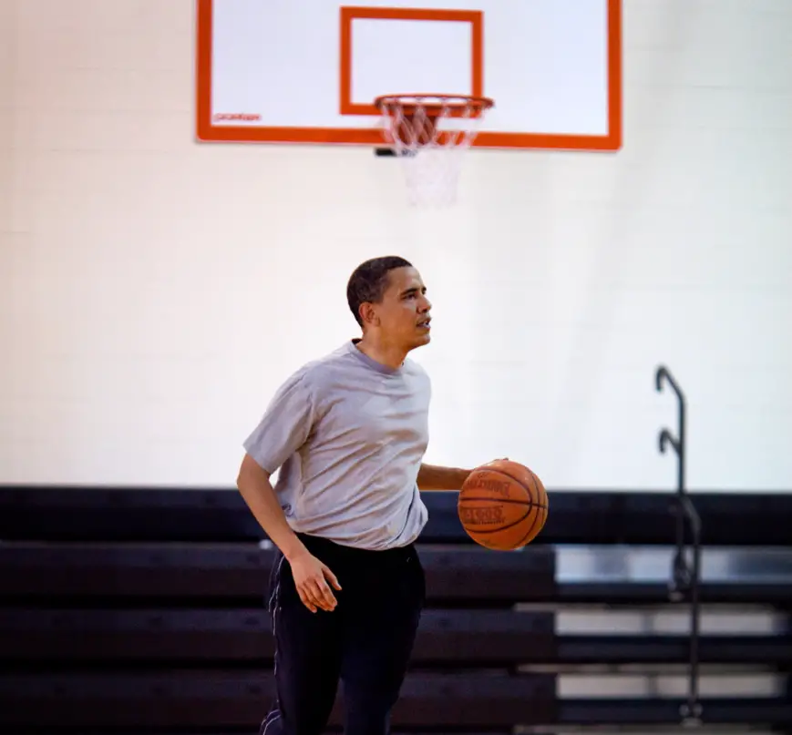 President Barack Obama plays basketball at Fort McNair in Washington, D.C. on May 9, 2009. © Official White House photo by Pete Souza