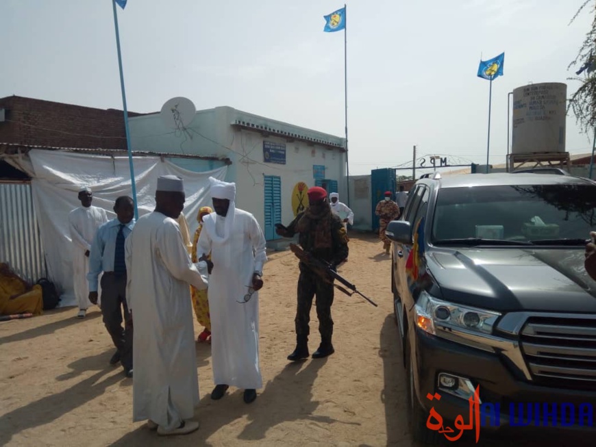 Tchad : lecture du saint Coran et de versets bibliques à Abéché à la mémoire du Maréchal Tchad : lecture du saint Coran et de versets bibliques à Abéché à la mémoire du Maréchal