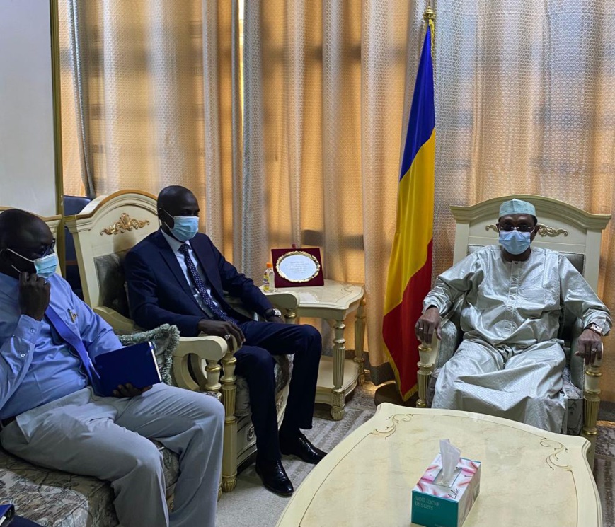 الخارجية التشادية تهنئ الأمين العام لاتحاد صحفيي الساحل الخارجية التشادية تهنئ الأمين العام لاتحاد صحفيي الساحل