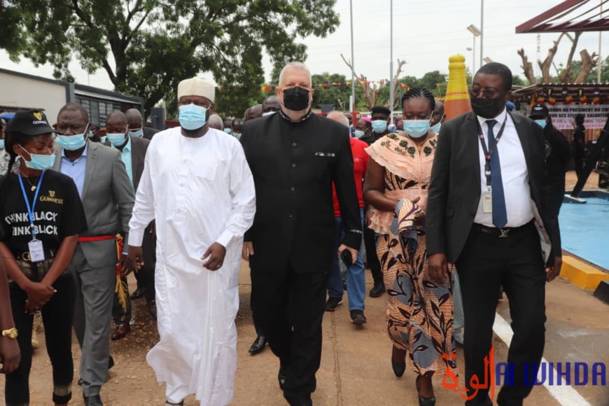 Les Brasseries du Tchad rouvrent leur usine de Moundou, un an après la fermeture. © Golmem Ali/Alwihda Info Les Brasseries du Tchad rouvrent leur usine de Moundou, un an après la fermeture. © Golmem Ali/Alwihda Info