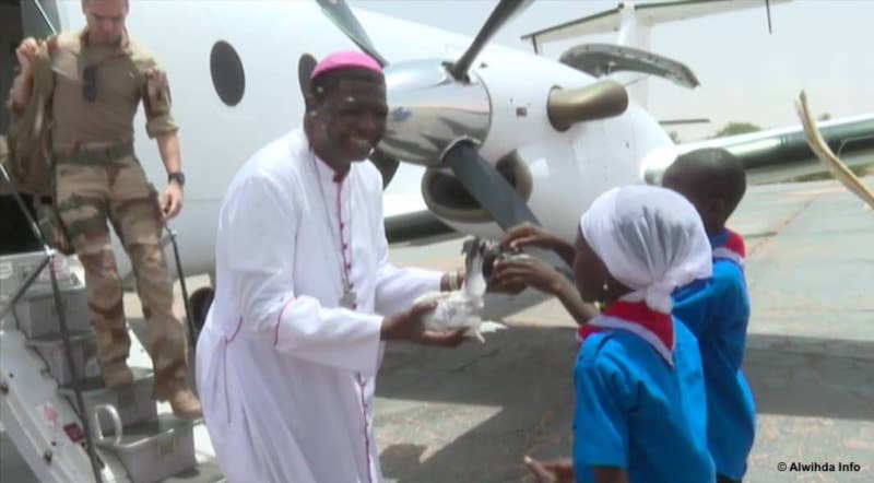 Tchad : l'Archevêque métropolitain Edmond Djitangar en visite à Faya