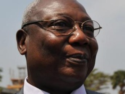 Le président du MLPC, Martin Ziguélé, à Bangui, le 7 janvier 2013. AFP/Sia Kambou Le président du MLPC, Martin Ziguélé, à Bangui, le 7 janvier 2013. AFP/Sia Kambou
