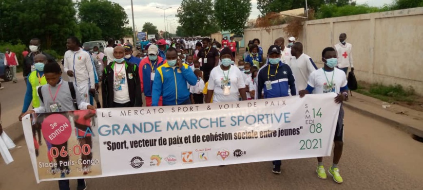 Tchad : la 3ème édition de la marche sportive de la Team Mercato a eu lieu à Ndjamena Tchad : la 3ème édition de la marche sportive de la Team Mercato a eu lieu à Ndjamena