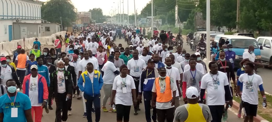 Tchad : la 3ème édition de la marche sportive de la Team Mercato a eu lieu à Ndjamena Tchad : la 3ème édition de la marche sportive de la Team Mercato a eu lieu à Ndjamena