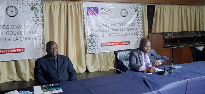 Le DG Joseph Moumbouilou, clôturant les travaux.