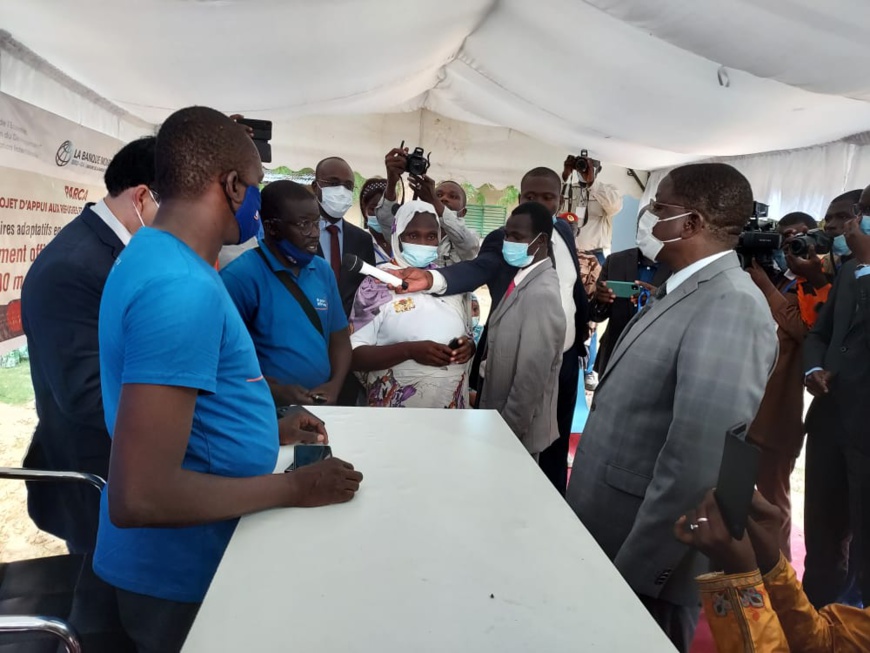 Tchad : Lancement de l’opération de paiement des ménages vulnérables par Moov Money Tchad : Lancement de l’opération de paiement des ménages vulnérables par Moov Money