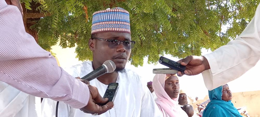 Tchad : la province du Ouaddaï réceptionne un don de 1000 table-bancs