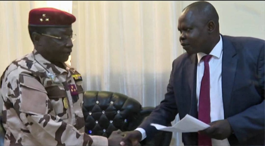 Tchad : le secrétaire général de la province du Borkou installé Tchad : le secrétaire général de la province du Borkou installé
