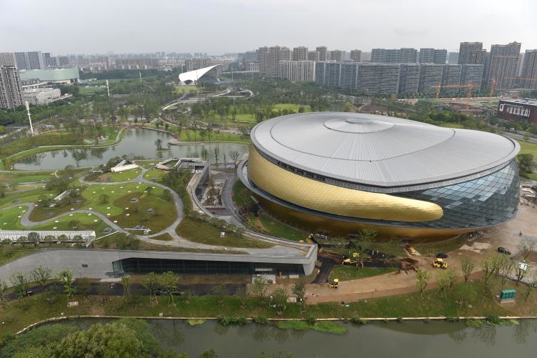 Photo taken on August 10, 2021, shows the construction site of the Grand Canal Asian Games Park, which will soon be completed, in Hangzhou, east China’s Zhejiang province. (Photo by Pan Haisong/People’s Daily Online)