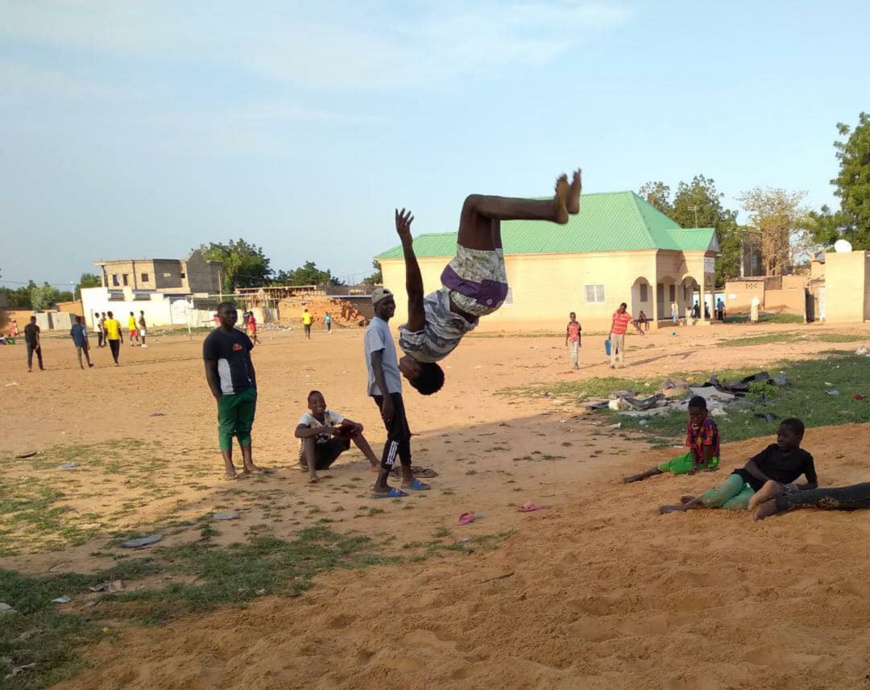Tchad : le Wara-wara ou Samé-samé, très pratiqué pendant les vacances Tchad : le Wara-wara ou Samé-samé, très pratiqué pendant les vacances