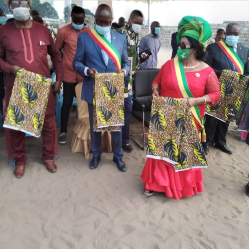 Tiele Gambia Olou, au cours de sa descente parlementaire. Tiele Gambia Olou, au cours de sa descente parlementaire.
