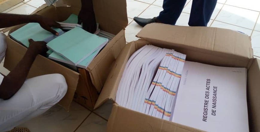 Tchad : remise des registres d’état civil dans la Tandjilé