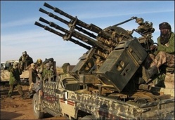Des rebelles tchadiens le 07 janvier 2008. Crédit photo : Sources