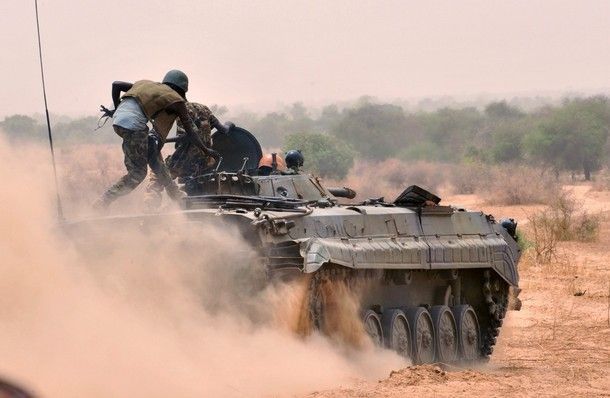 Désert du Tchad; Forces gouvernementales. Mai 2009. Crédit photo : Sources