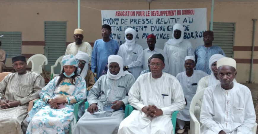 Tchad : des ressortissants du Borkou contestent les rattachements territoriaux au Tibesti Tchad : des ressortissants du Borkou contestent les rattachements territoriaux au Tibesti