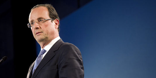 François Hollande, le 30 janvier à Brest. | AFP/FRED DUFOUR François Hollande, le 30 janvier à Brest. | AFP/FRED DUFOUR