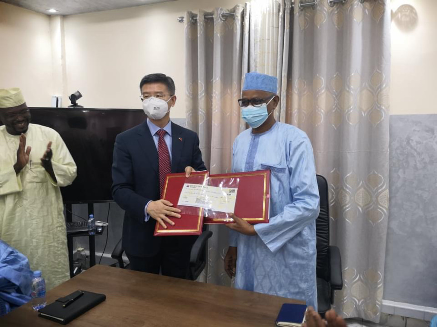 تسهيلا لإجراءات الحوار الصين تدعم تشاد ماديا تسهيلا لإجراءات الحوار الصين تدعم تشاد ماديا