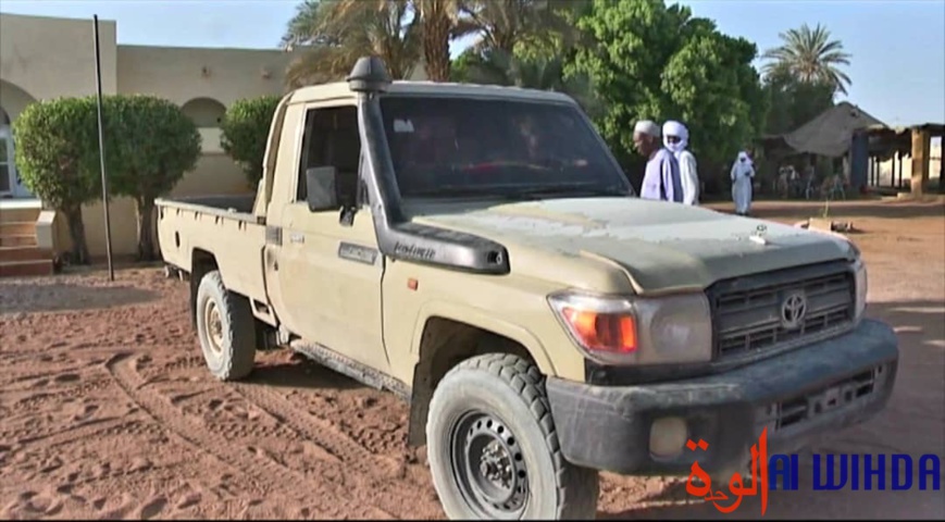 Tchad : 4 braqueurs présentés par le gouverneur du Borkou Tchad : 4 braqueurs présentés par le gouverneur du Borkou