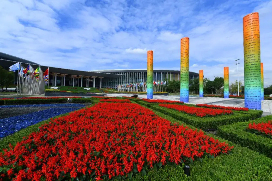 Photo taken on Oct. 18, 2021 shows the National Exhibition and Convention Center (Shanghai), the main venue for the fourth China International Import Expo (CIIE). (Photo by Ji Haixin/People’s Daily Online)